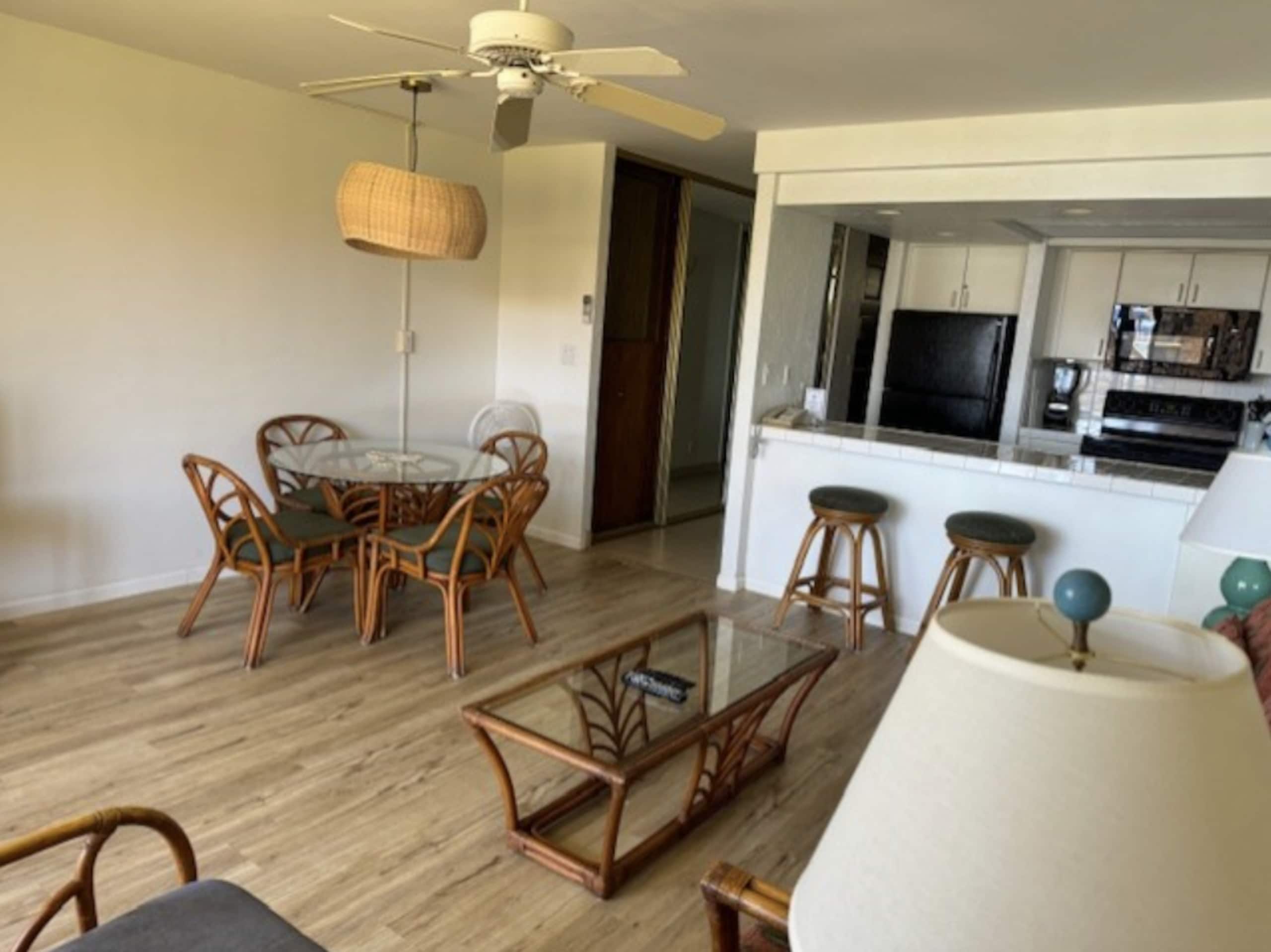 Condo in Lahaina · ★4.58 · 1 bedroom · 2 beds · 1 private bath - Image 7