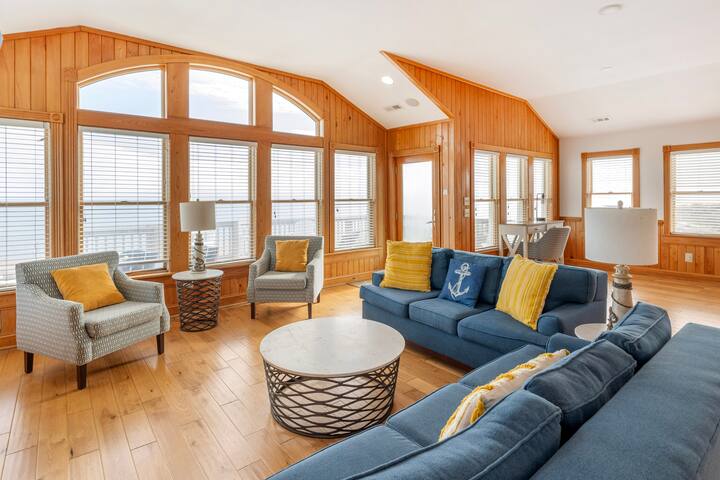 Wilbur Wright Associates/Days Inn managed Airbnb listing 1
