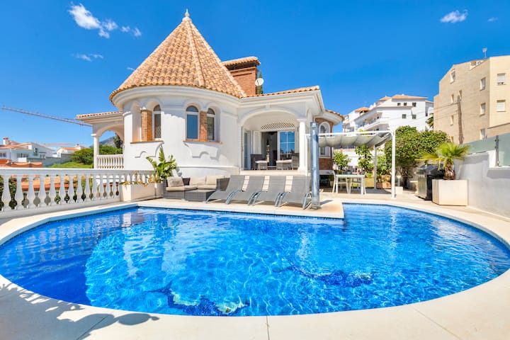 Beautiful Villa In Torreblanca - Fuengirola