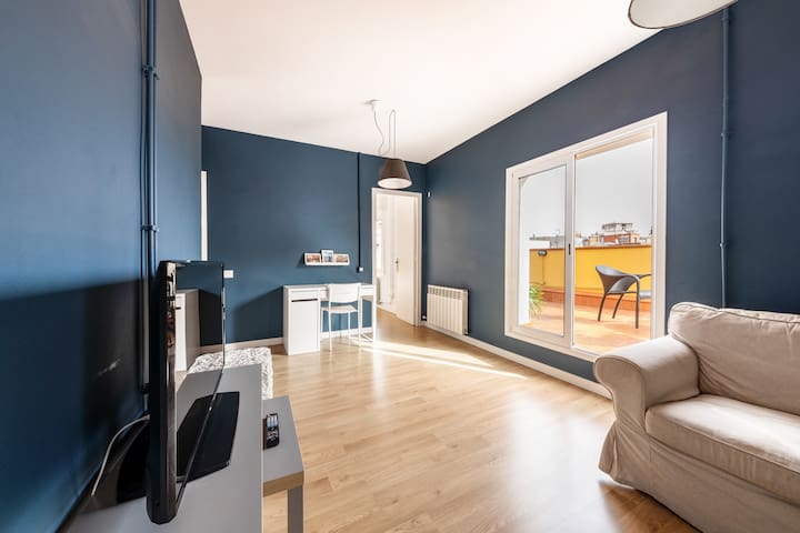 3 bedroom apartment with private terrace