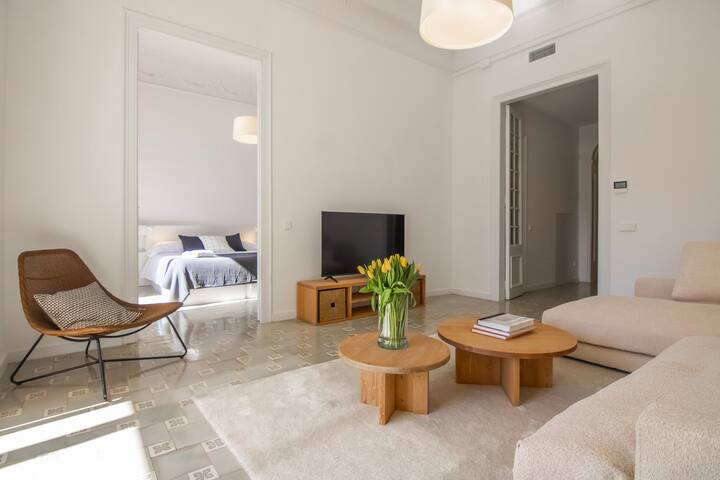 Spacious and luxurious apartment gallery image 3