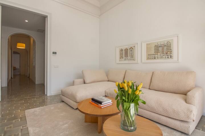 Spacious and luxurious apartment gallery image 4