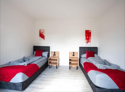 Serviceroom24 - Space in Oberhausen SmartTv|WLAN