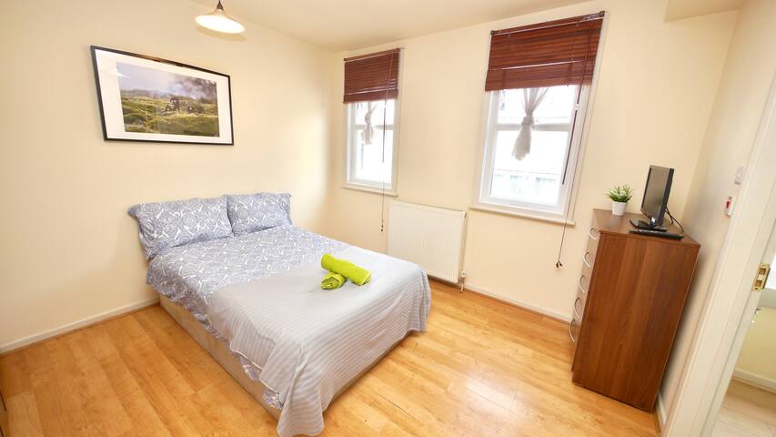 Accommodation London managed Airbnb listing 1