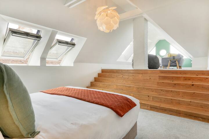 Solar-Power Green Point Victorian Retreat gallery image 4