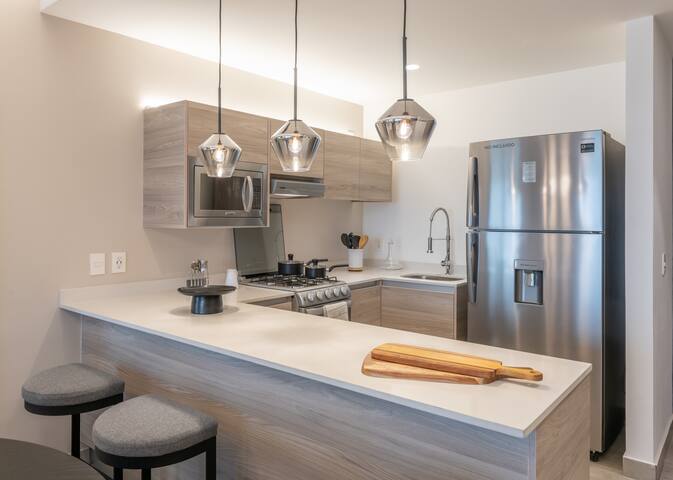 Diseño, confort y altura en piso 19, alberca y gym gallery image 4