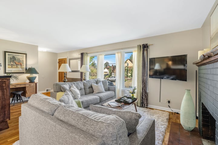 N. Everett Courtyard Retreat—centrally Located - Lake Stevens