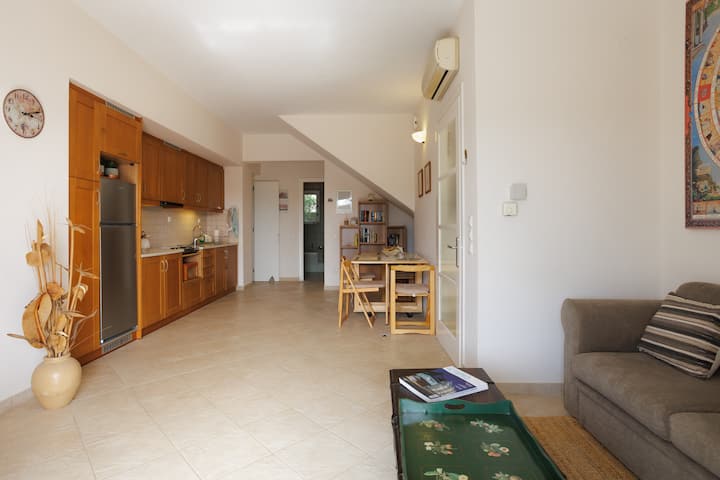 Seaside Calm Retreat – Pool, Free Parking , 2 Ac - Corfu