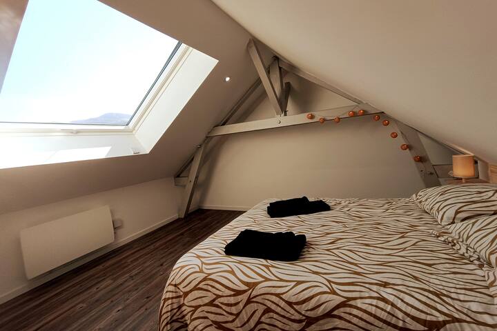 Habitación Amplia  en el primer piso