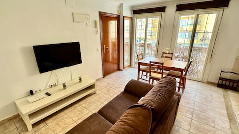 Popular Airbnb listing: Central and comfortable: ideal apartment to get to know Malaga in Capuchinos