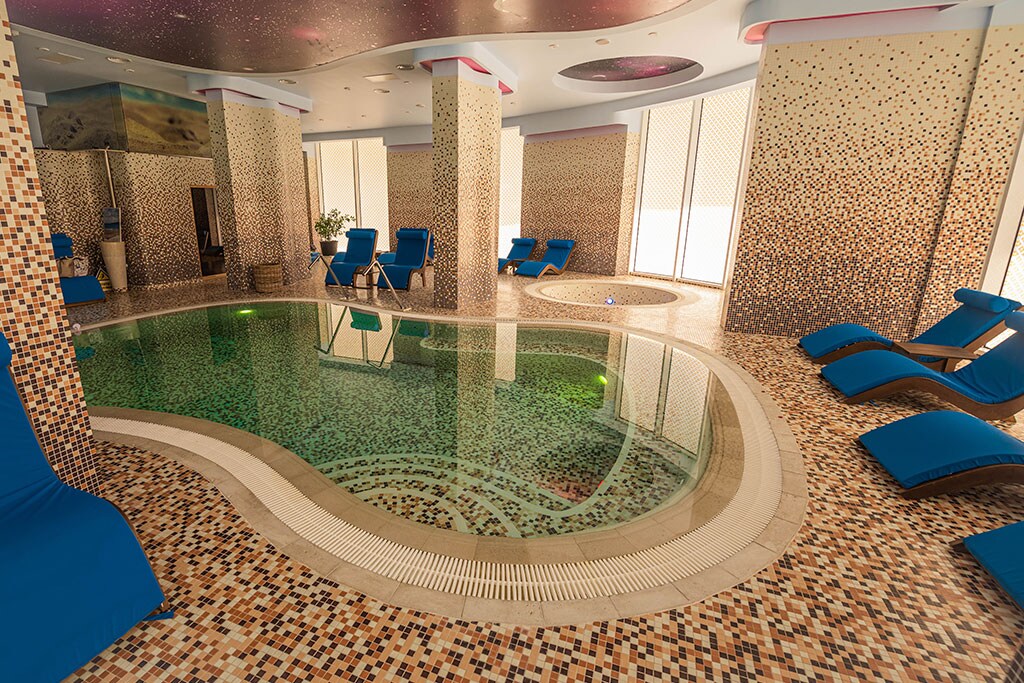 Aqua Vista White Tower - Sea View Studio — Studio — închiriere de vacanță cu vedere la mare în Constanța, Romania, Constanța, România — fotografia 7 a proprietății | Aqua Vista Rentals