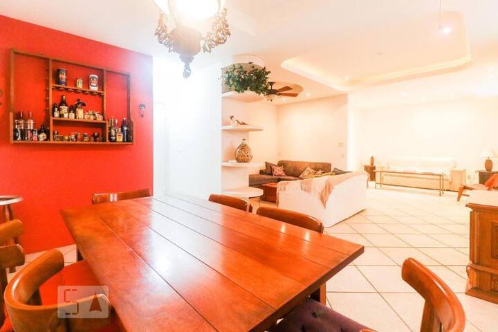 Apartamento amplo perto da praia gallery image 5