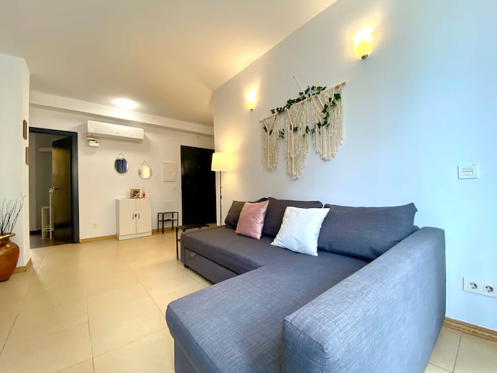 Apartment Near The Metro Blue Line - Molins de Rei