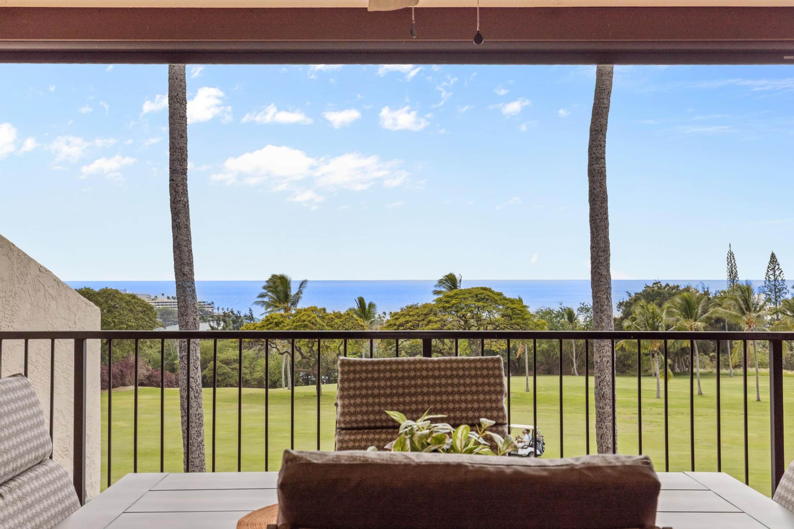 Condo in Kailua-Kona · ★5.0 · 3 bedrooms · 4 beds · 2 private baths - Image 31