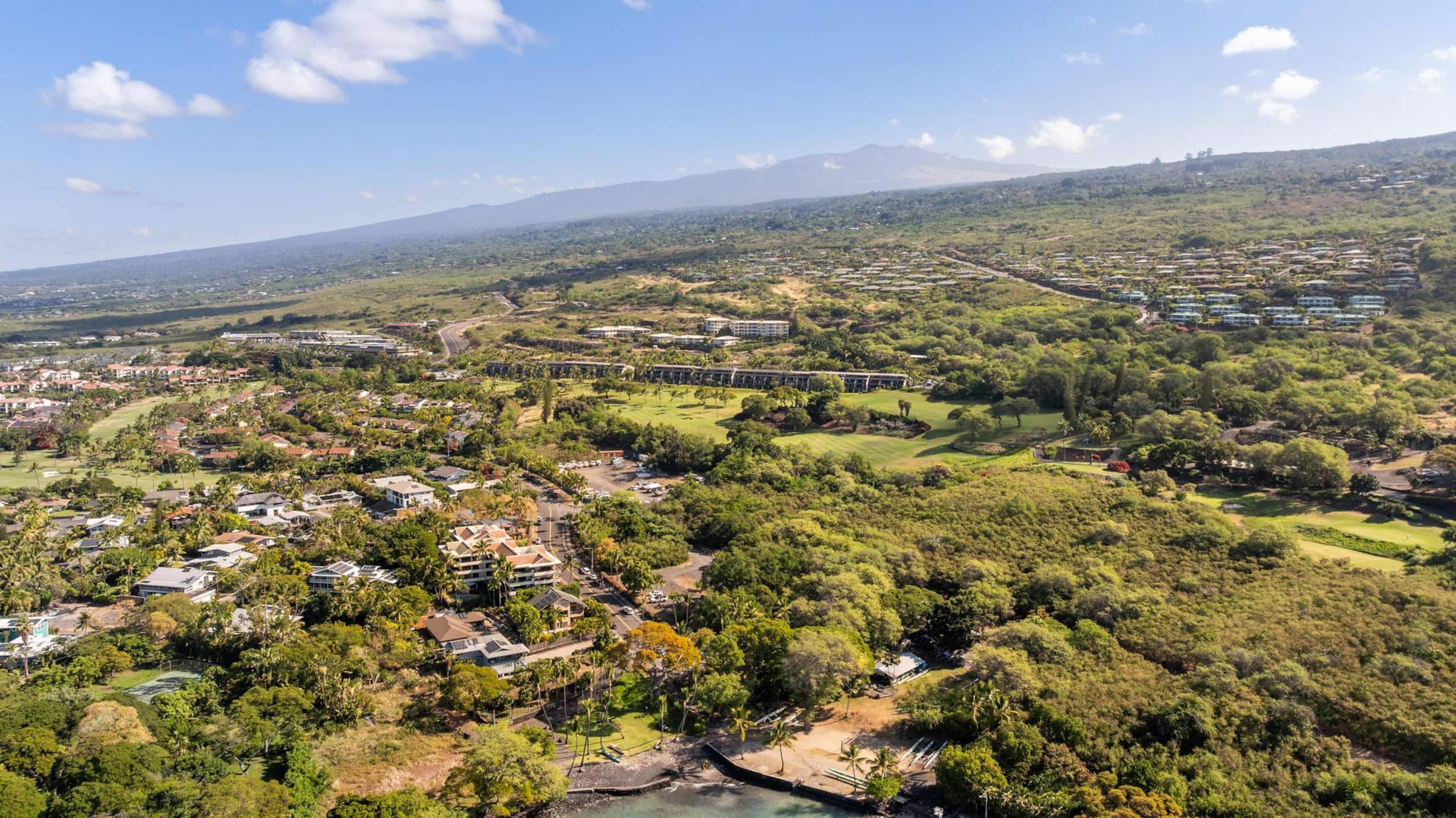Condo in Kailua-Kona · ★5.0 · 3 bedrooms · 4 beds · 2 private baths - Image 66