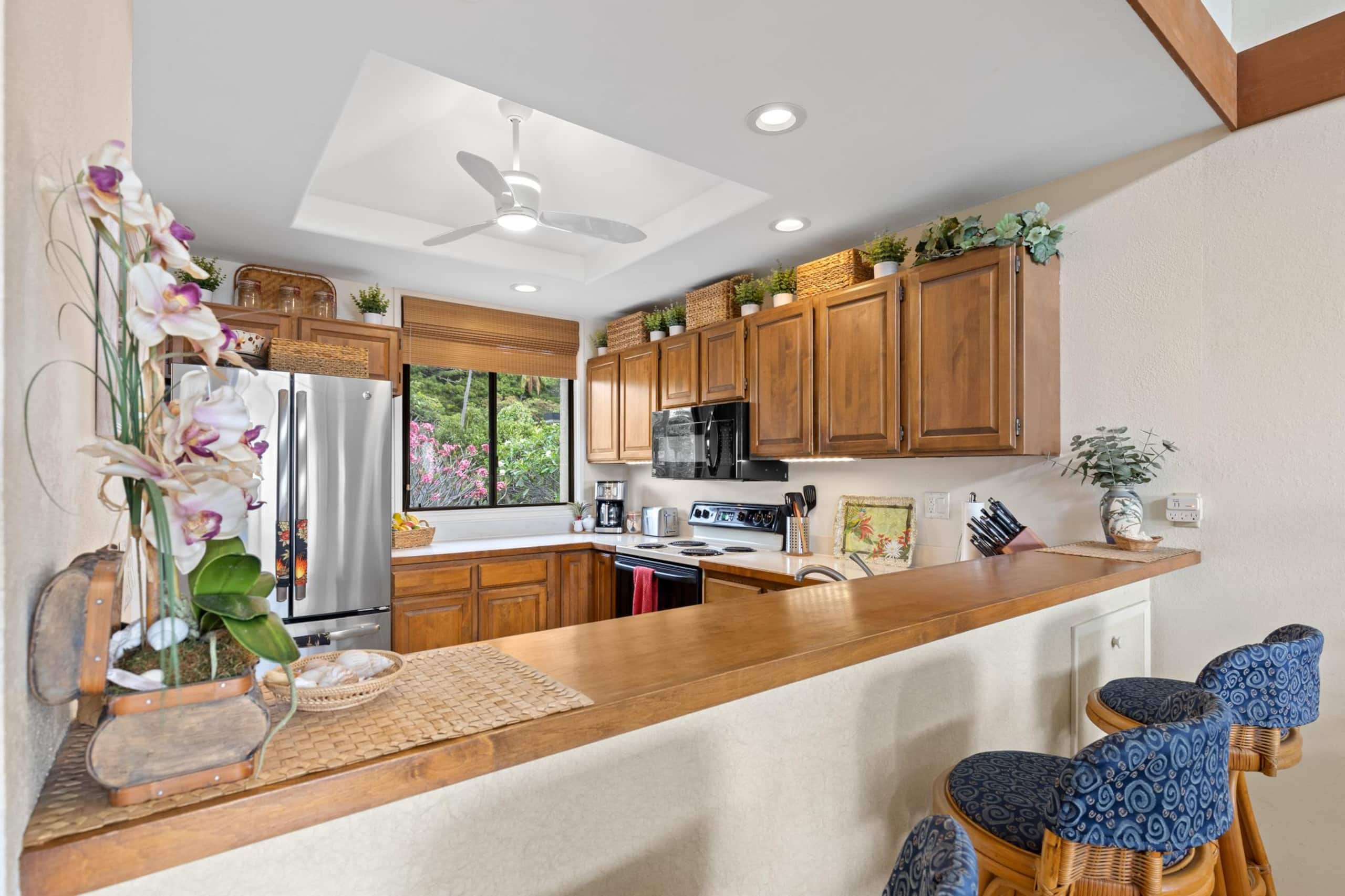 Condo in Kailua-Kona · ★5.0 · 3 bedrooms · 4 beds · 2 private baths - Image 9