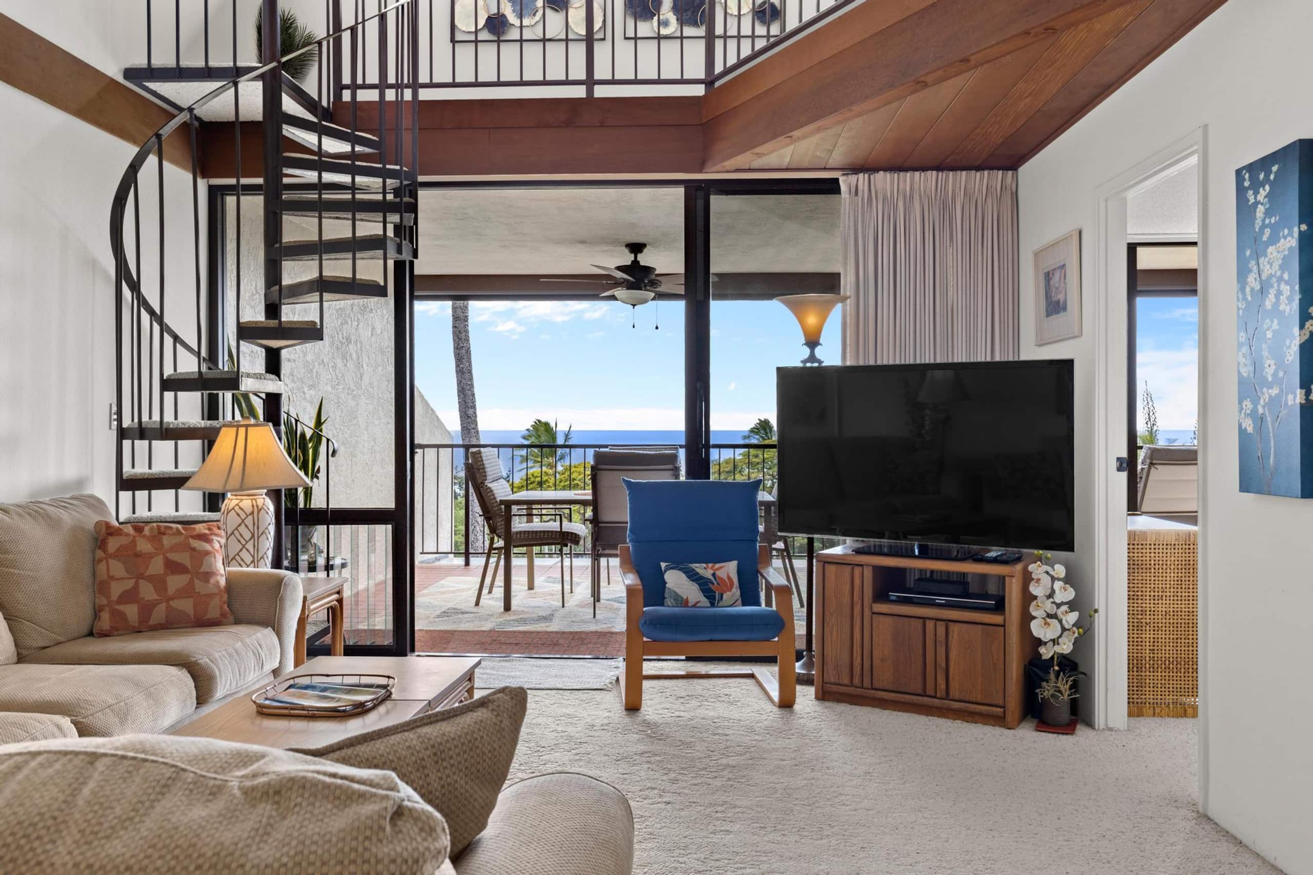 Condo in Kailua-Kona · ★5.0 · 3 bedrooms · 4 beds · 2 private baths - Image 2