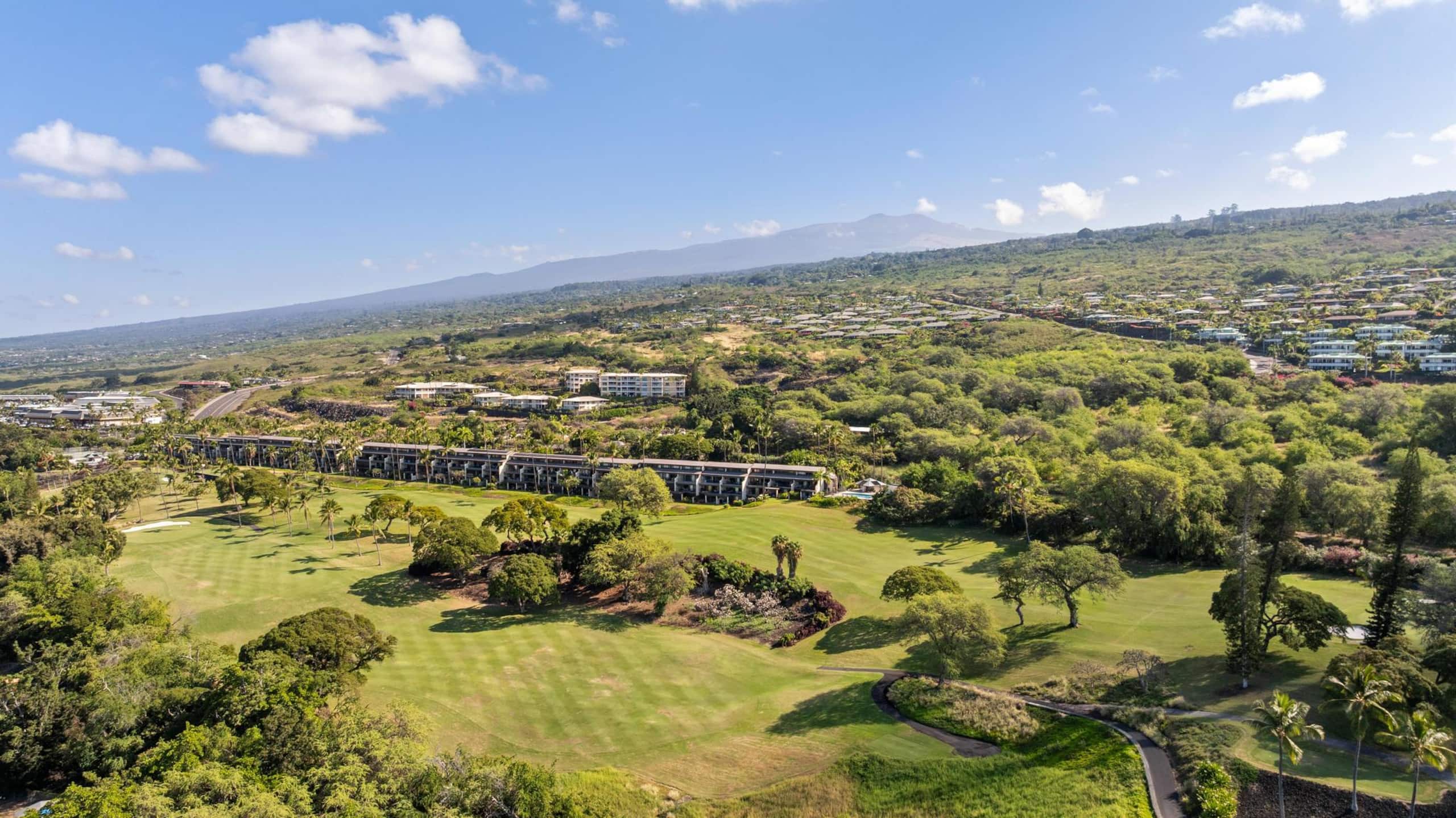 Condo in Kailua-Kona · ★5.0 · 3 bedrooms · 4 beds · 2 private baths - Image 68