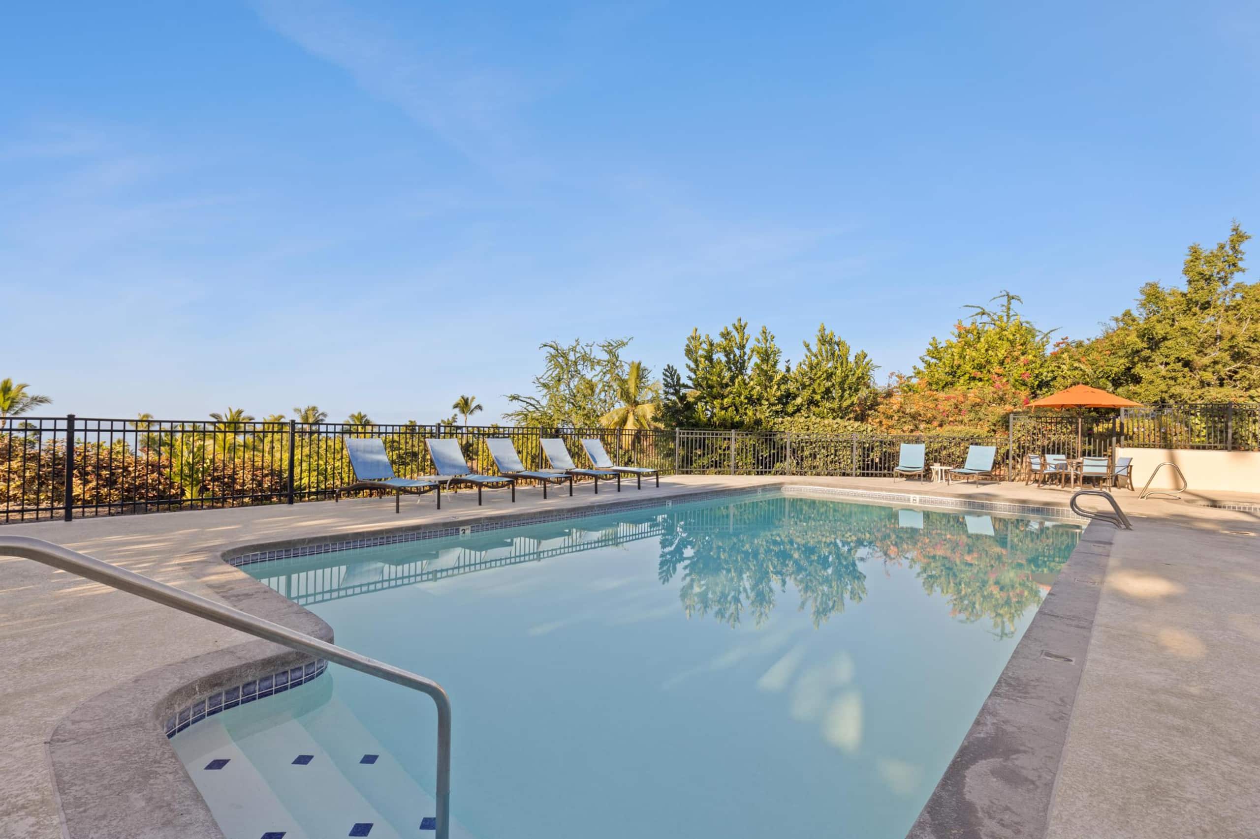 Condo in Kailua-Kona · ★5.0 · 3 bedrooms · 4 beds · 2 private baths - Image 82