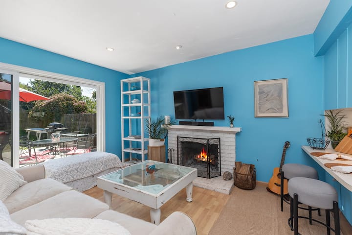 Laguna Beach Ocean View Cottage - Laguna Beach, CA