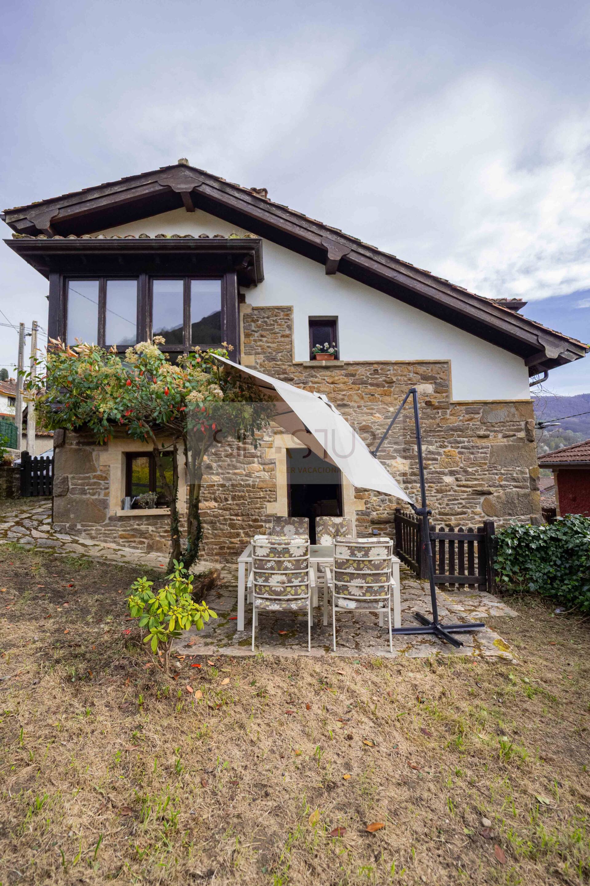 Casa De Tanes By Silastur