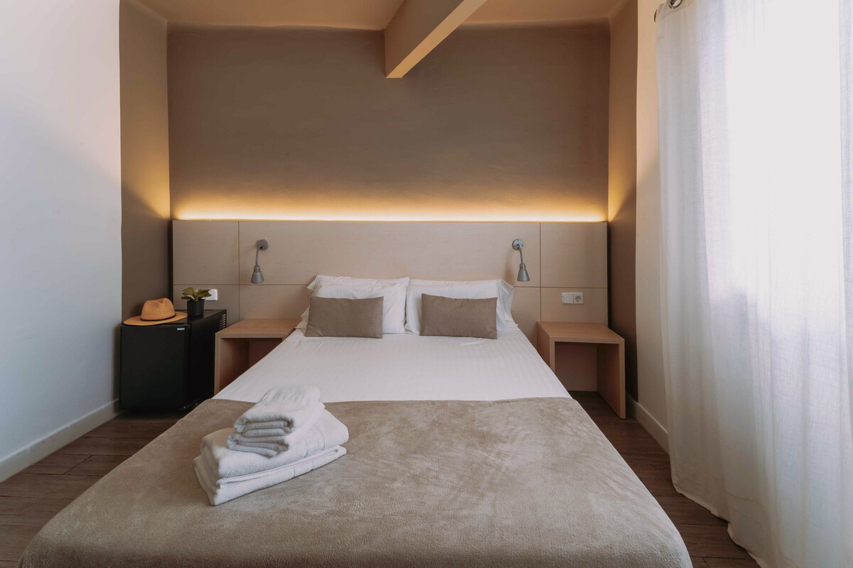 Chumba cha kulala cha watu 2 kitanda cha watu wawili