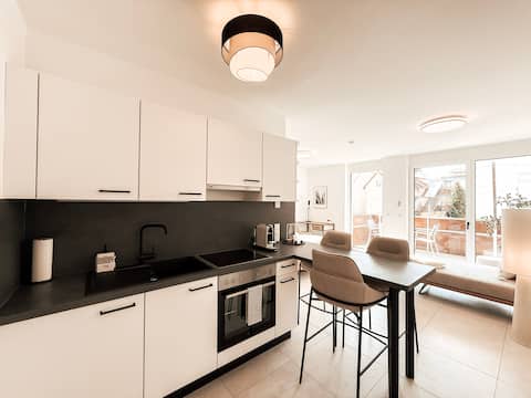 Top Airbnb: Bright apartment with balcony in Graz in Graz