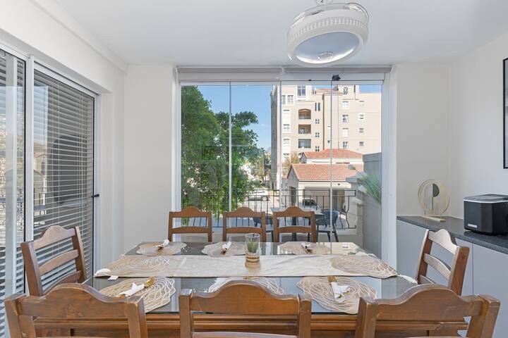 25% off Stylish 2 bed, 2 bath gallery image 4