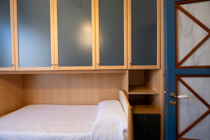 საძინებელი 2