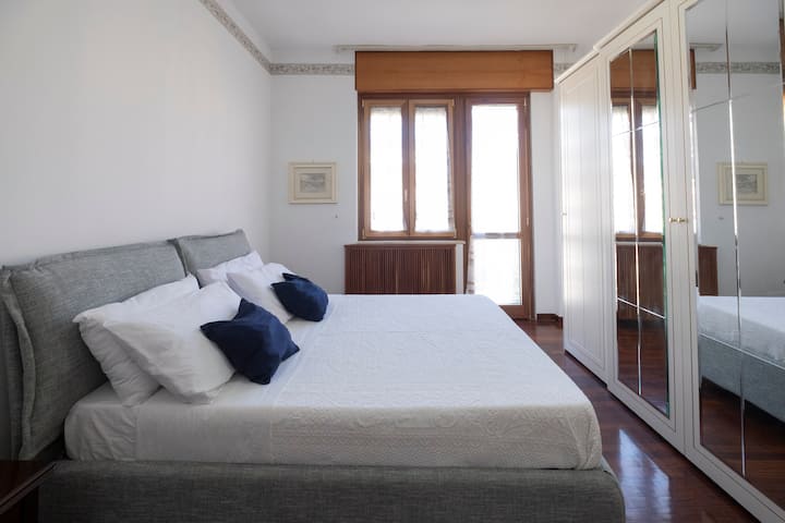 საძინებელი 1