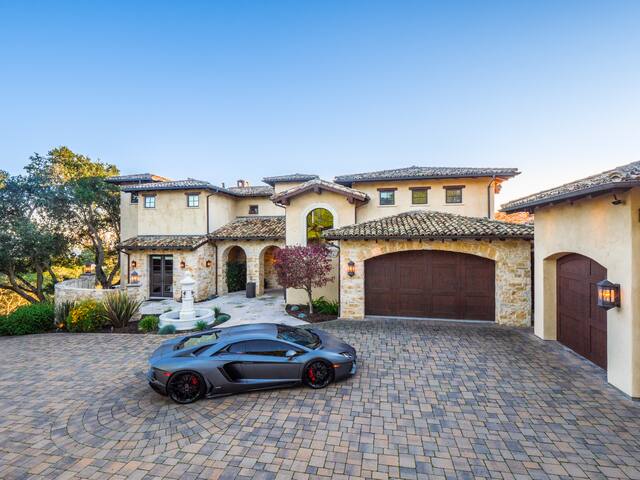 Soquel Villa | infinity pool, spa & movie theater gallery image 4