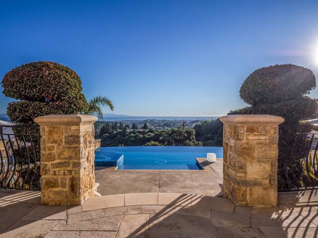Soquel Villa | infinity pool, spa & movie theater gallery image 5