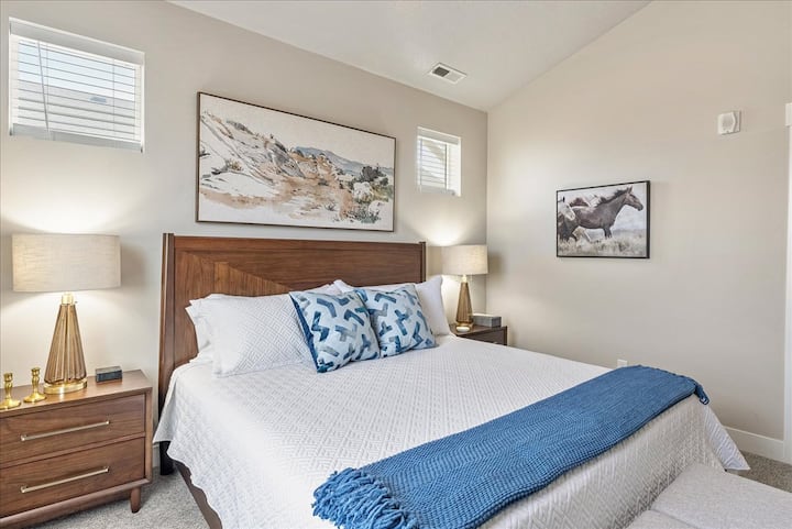 საძინებელი 1