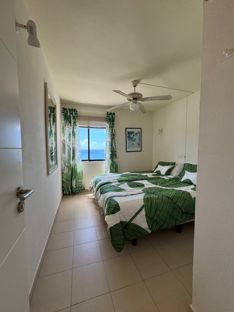 Osviežujúca spálňa s dobrými matracmi. Jednolôžka, ktoré môžete poskladať alebo oddeliť.