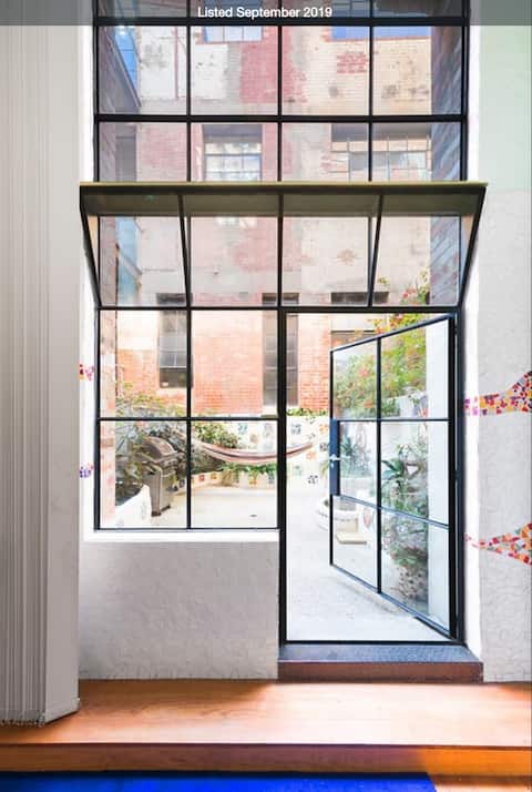 Warehouse Living · XL Oasis Courtyard, Parking