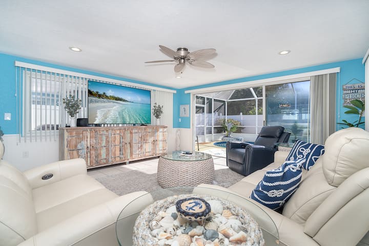 Edison's Pool House - Englewood, FL