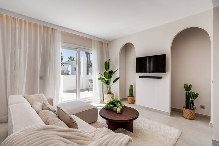 ⁨Ultimate Rentals S.L.⁩ managed Airbnb listing 1