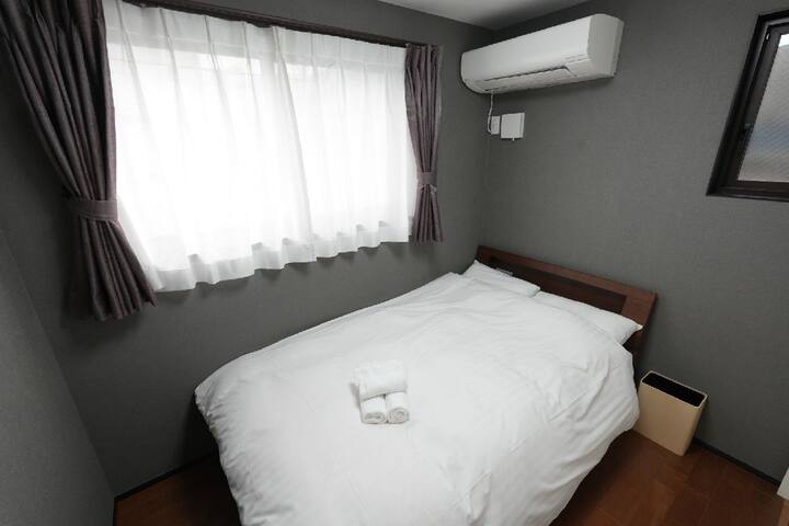 100 INN Suite　新宿から1駅の新大久保駅、大久保駅から徒歩４分。大人3名～8名まで。 gallery image 4