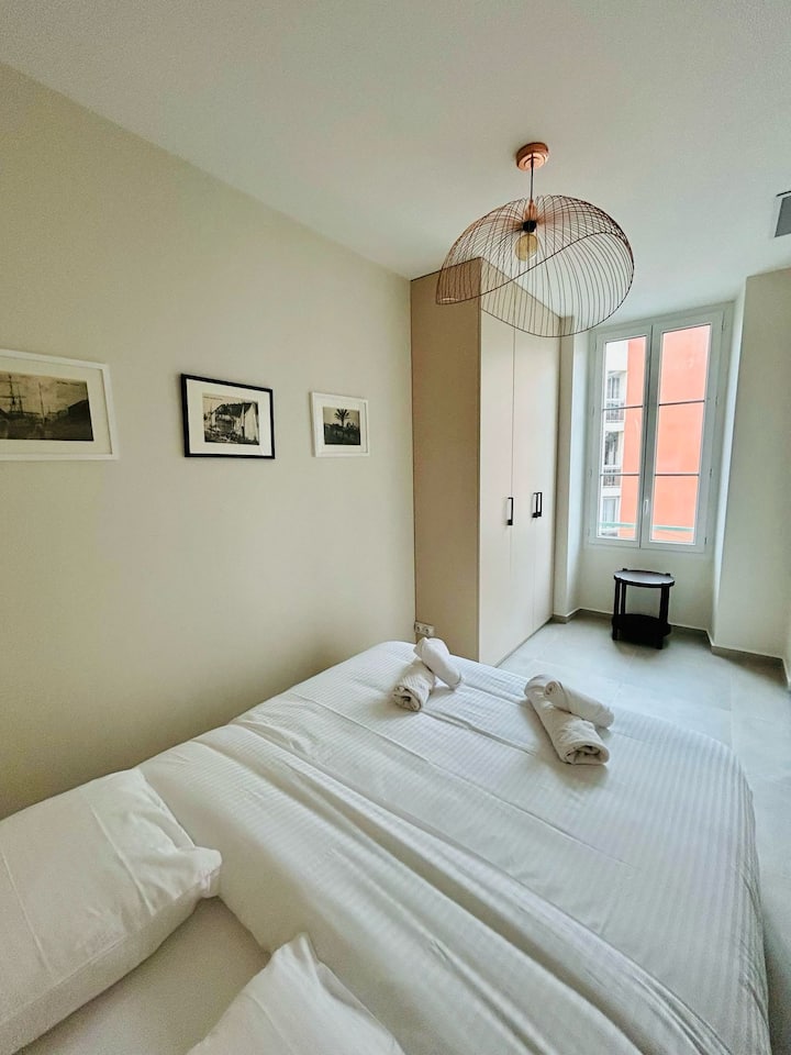 غرفة النوم 1