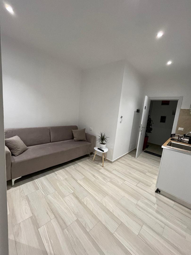 Listing 1397952932075790841