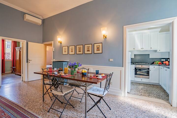 Ca’ Grassi 1 Apartment for 4 Guests gallery image 2