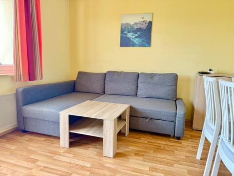 Leistungsstarkes Airbnb: Lake apartment Karawankenblick 6 in Pörtschach Am Wörther See