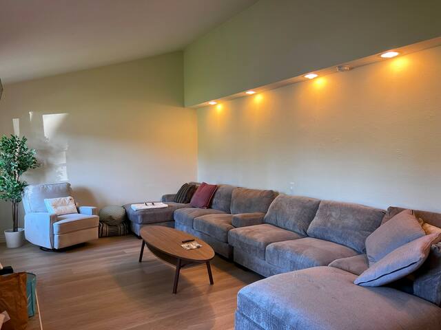 Modern Nest in West Covina