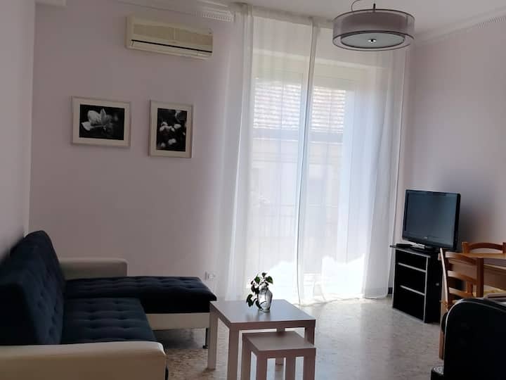 Bilocale Panoramico In Centro - Lamezia Terme