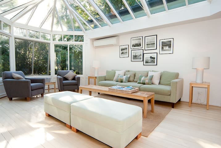 Boutique Stay in Red Hill