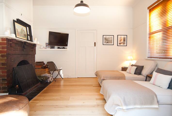 Boutique Stay in Red Hill gallery image 4