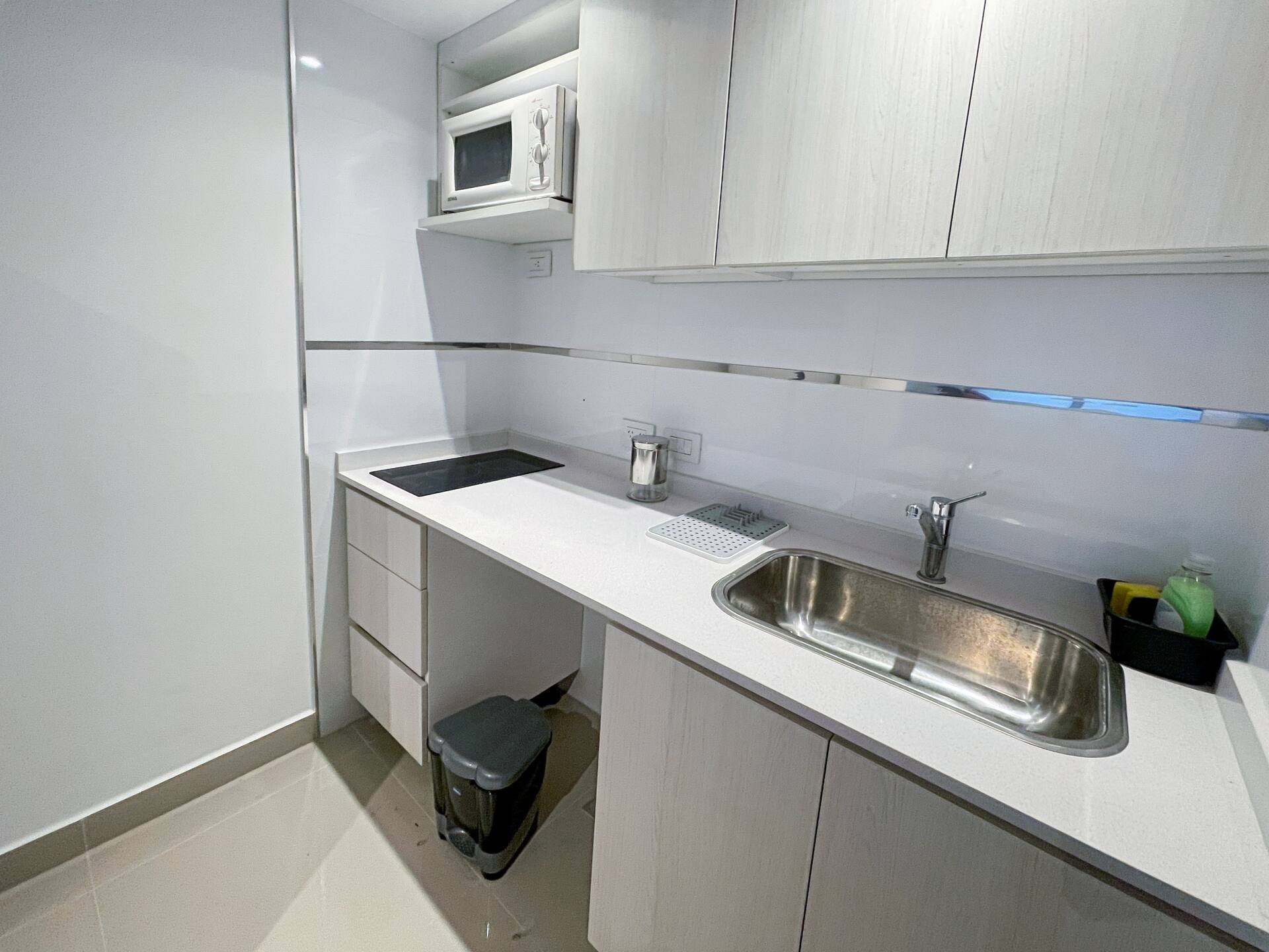 Studio apartment in Monserrat