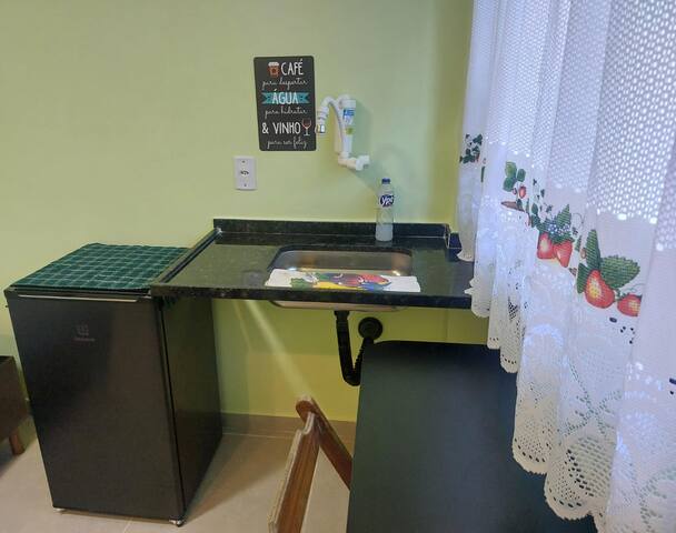 Entire home with 1 bedrooms in Vitoria - Kitnet entrada independente.