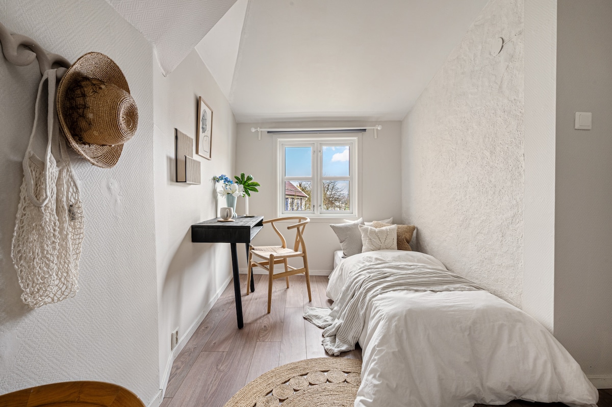 Ова е една од спалните соби на 2 кат(стан 2)