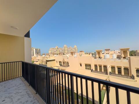 Marina Al Hamra One Bedroom Deluxe Apartment